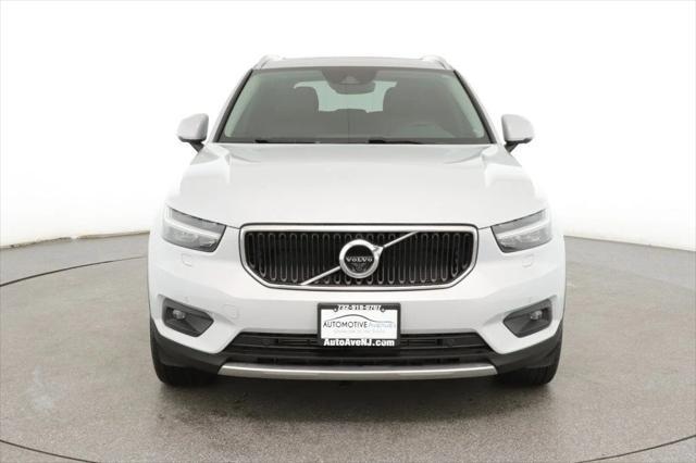 used 2022 Volvo XC40 car, priced at $27,495