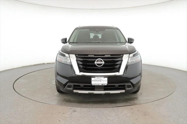 used 2024 Nissan Pathfinder car, priced at $36,995