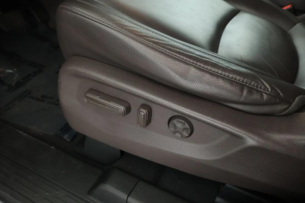 used 2020 Honda Odyssey car, priced at $27,495