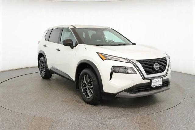 used 2022 Nissan Rogue car, priced at $19,495