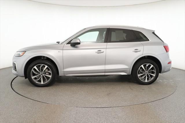 used 2022 Audi Q5 car, priced at $25,495