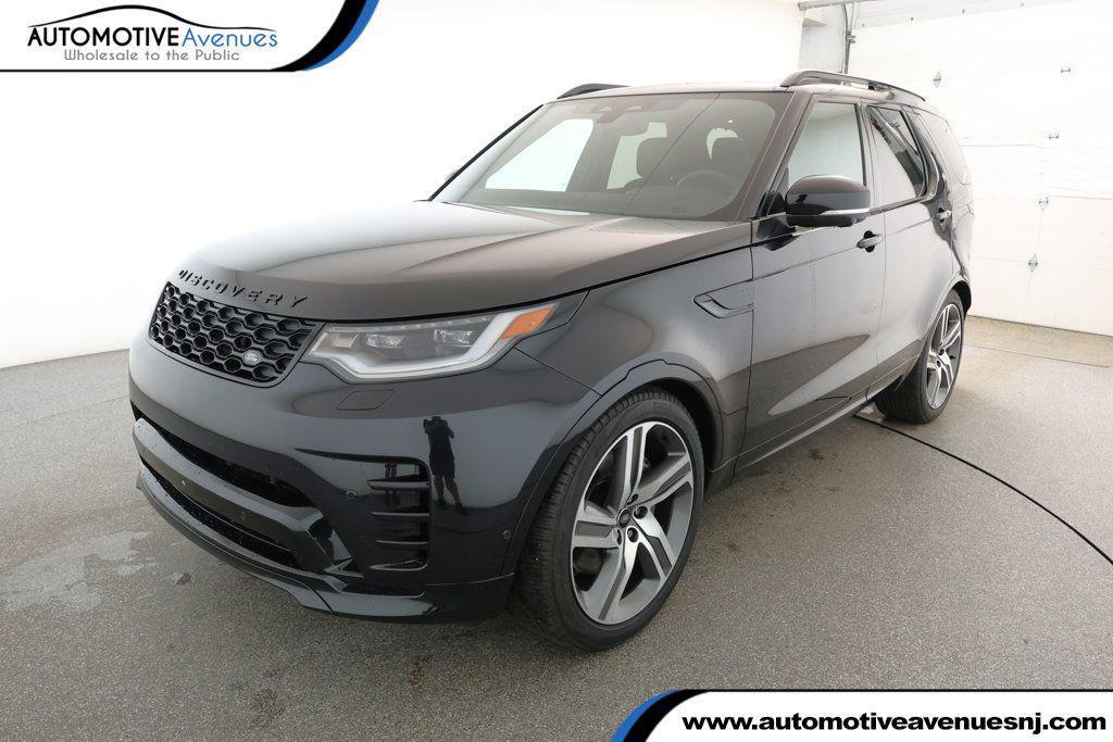 used 2024 Land Rover Discovery car, priced at $57,995