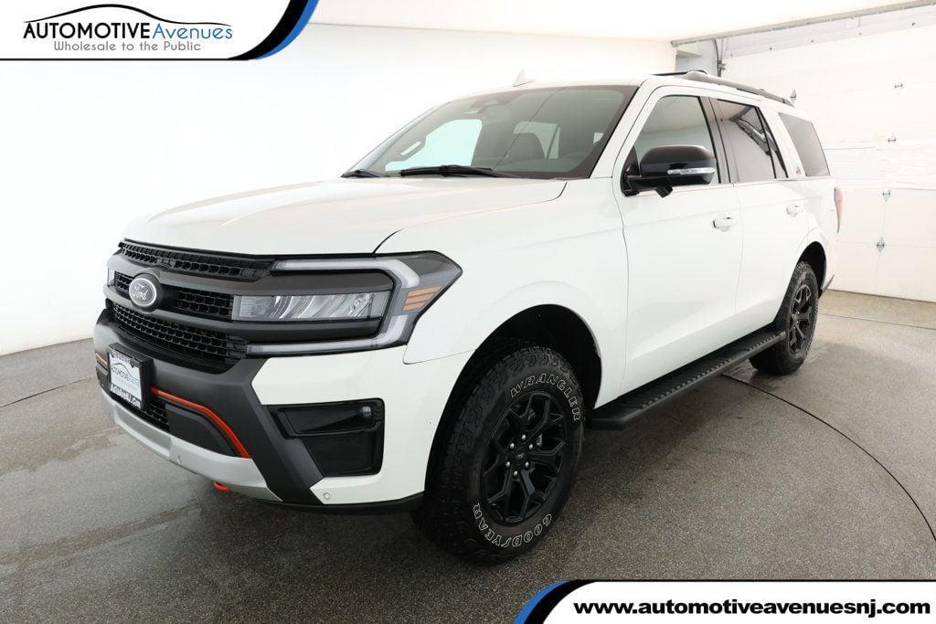 used 2024 Ford Expedition car, priced at $65,995