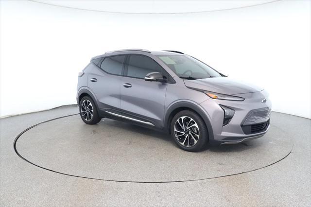 used 2022 Chevrolet Bolt EUV car, priced at $17,795