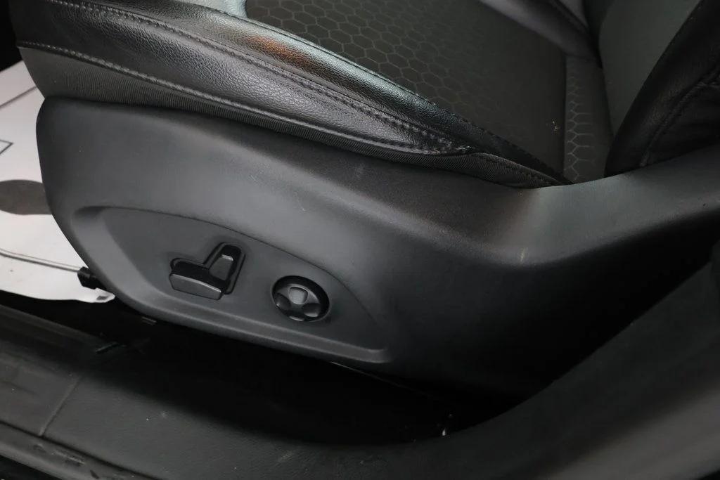 used 2018 Jeep Compass car, priced at $17,495