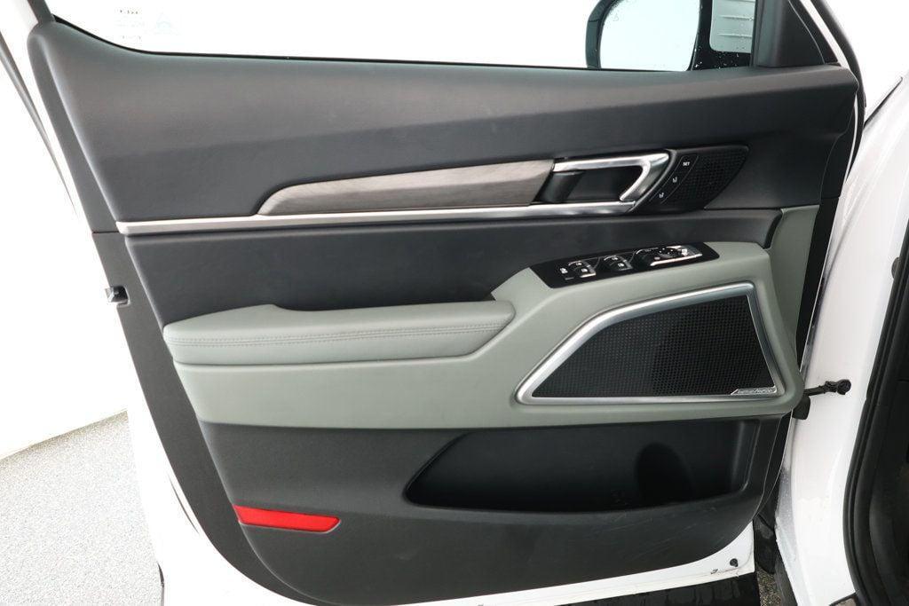 used 2023 Kia Telluride car, priced at $39,995