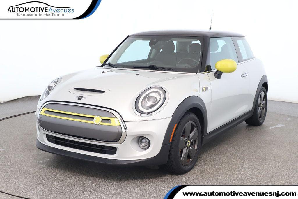 used 2021 MINI Hardtop car, priced at $18,295