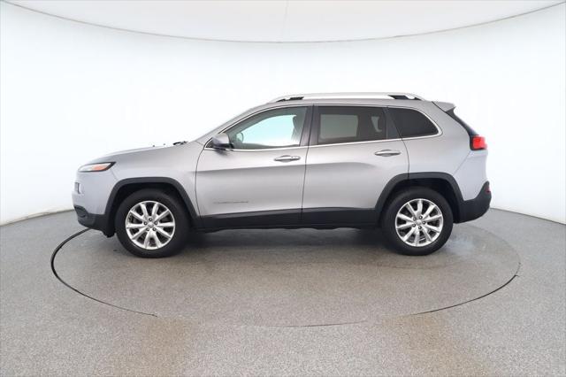 used 2016 Jeep Cherokee car, priced at $9,995
