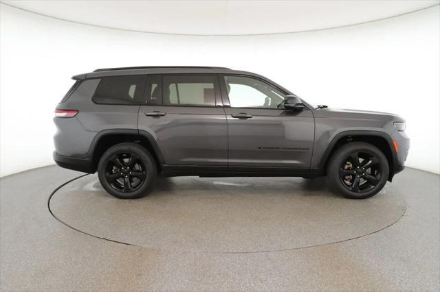 used 2021 Jeep Grand Cherokee L car, priced at $27,995