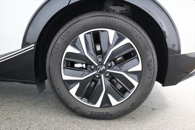 used 2022 Kia EV6 car, priced at $21,995