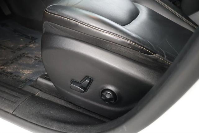 used 2015 Jeep Cherokee car, priced at $8,495