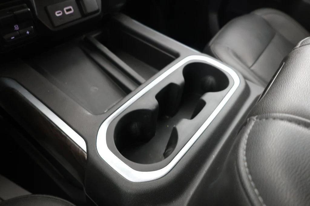 used 2021 Chevrolet Silverado 1500 car, priced at $36,695