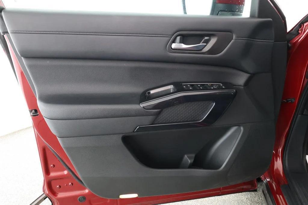used 2022 Nissan Pathfinder car, priced at $22,995