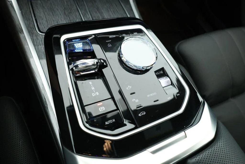 used 2024 BMW i7 car, priced at $71,495