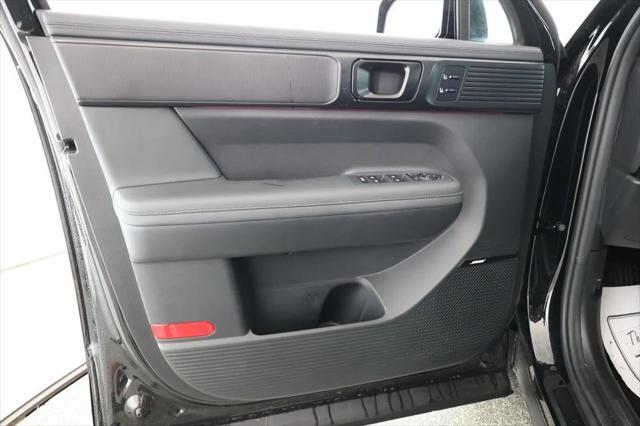 used 2024 Hyundai Santa Fe car, priced at $34,995