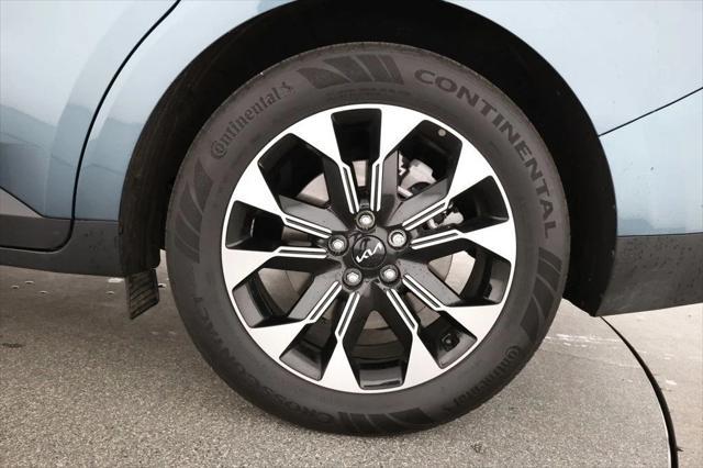 used 2024 Kia Carnival car, priced at $33,995
