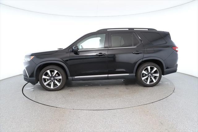 used 2023 Honda Pilot car, priced at $42,995