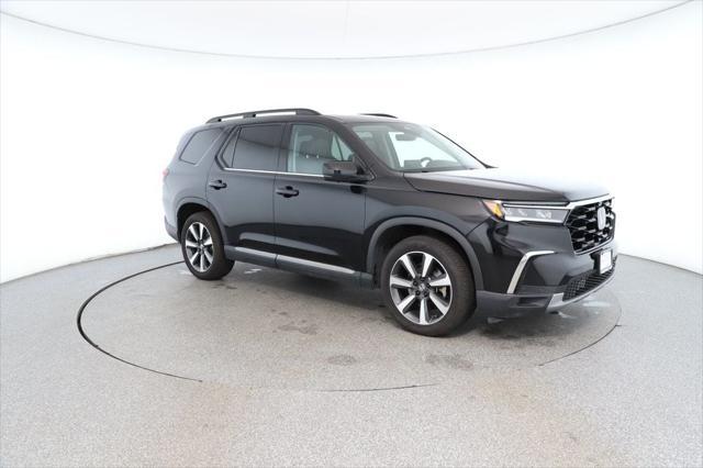 used 2023 Honda Pilot car, priced at $42,995