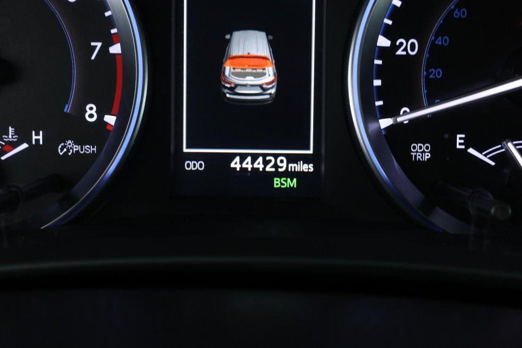 used 2019 Toyota Highlander car, priced at $30,795