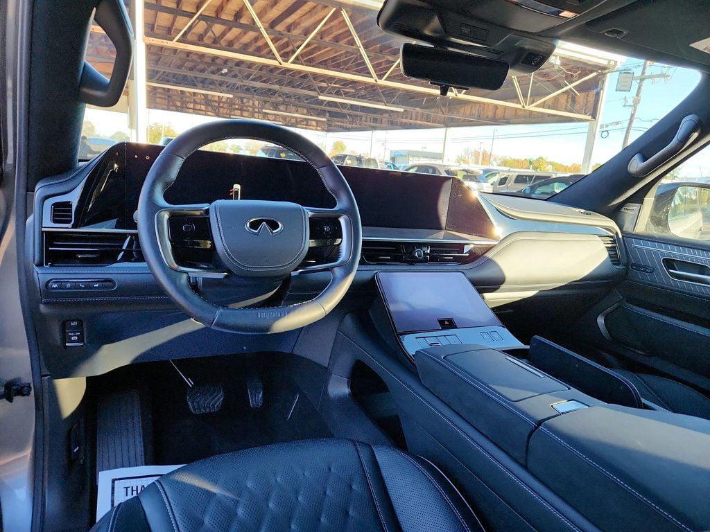 used 2025 INFINITI QX80 car, priced at $80,495