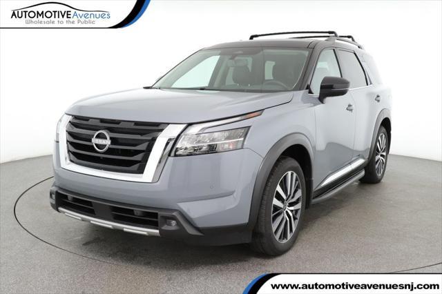 used 2022 Nissan Pathfinder car, priced at $34,995