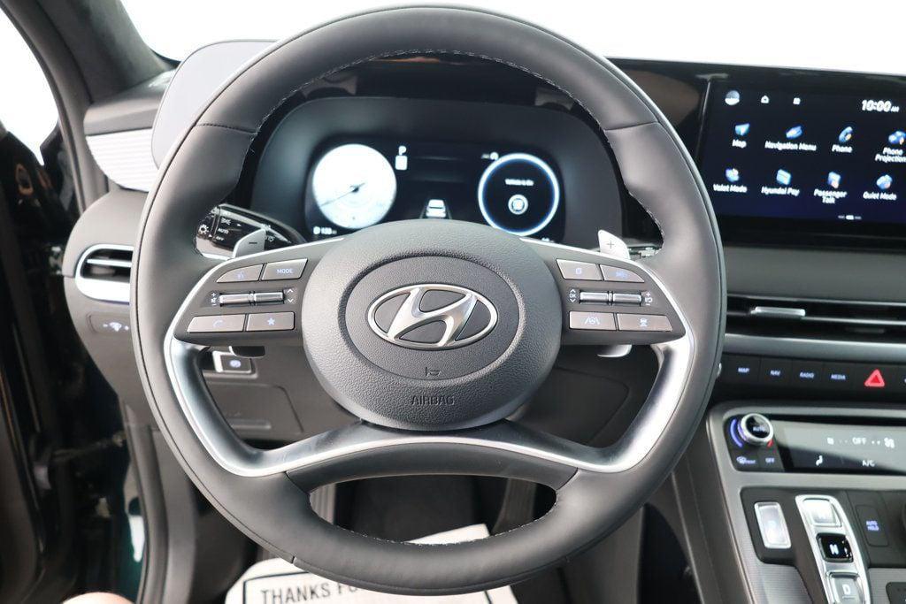 used 2025 Hyundai Palisade car, priced at $44,995