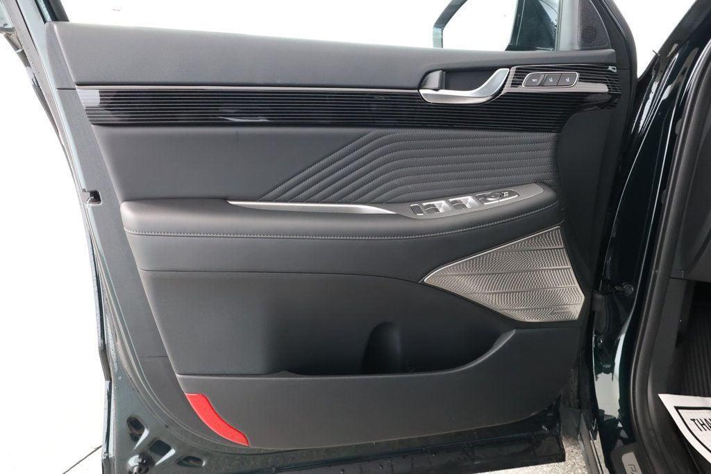 used 2025 Hyundai Palisade car, priced at $44,995