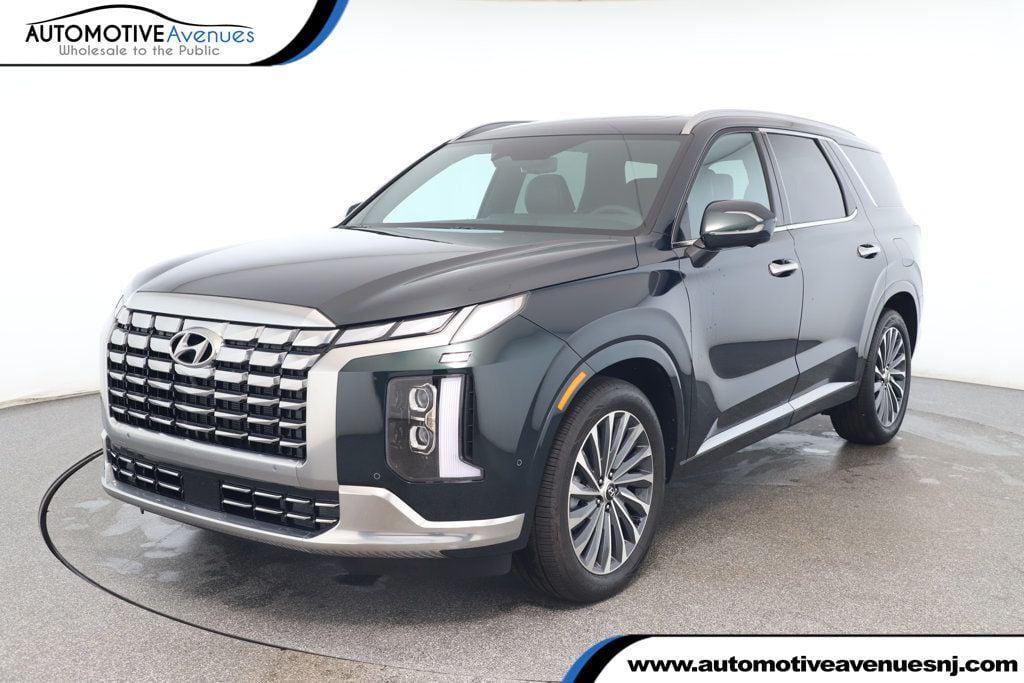 used 2025 Hyundai Palisade car, priced at $44,995