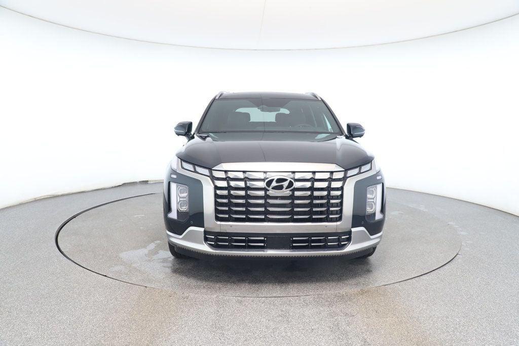 used 2025 Hyundai Palisade car, priced at $44,995
