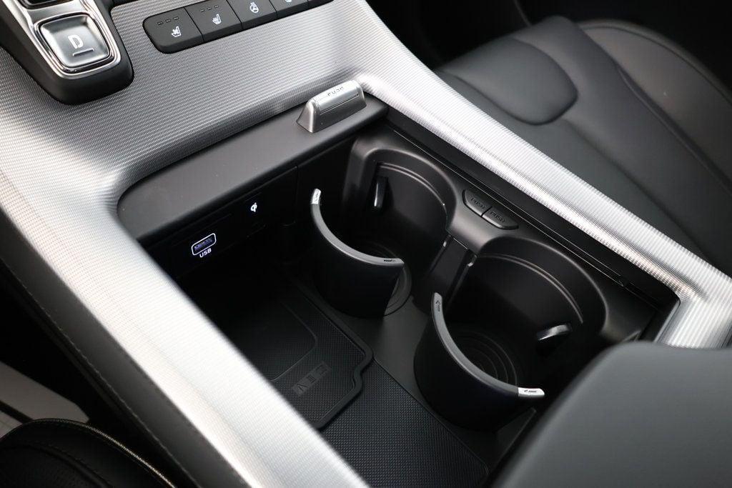 used 2025 Hyundai Palisade car, priced at $44,995