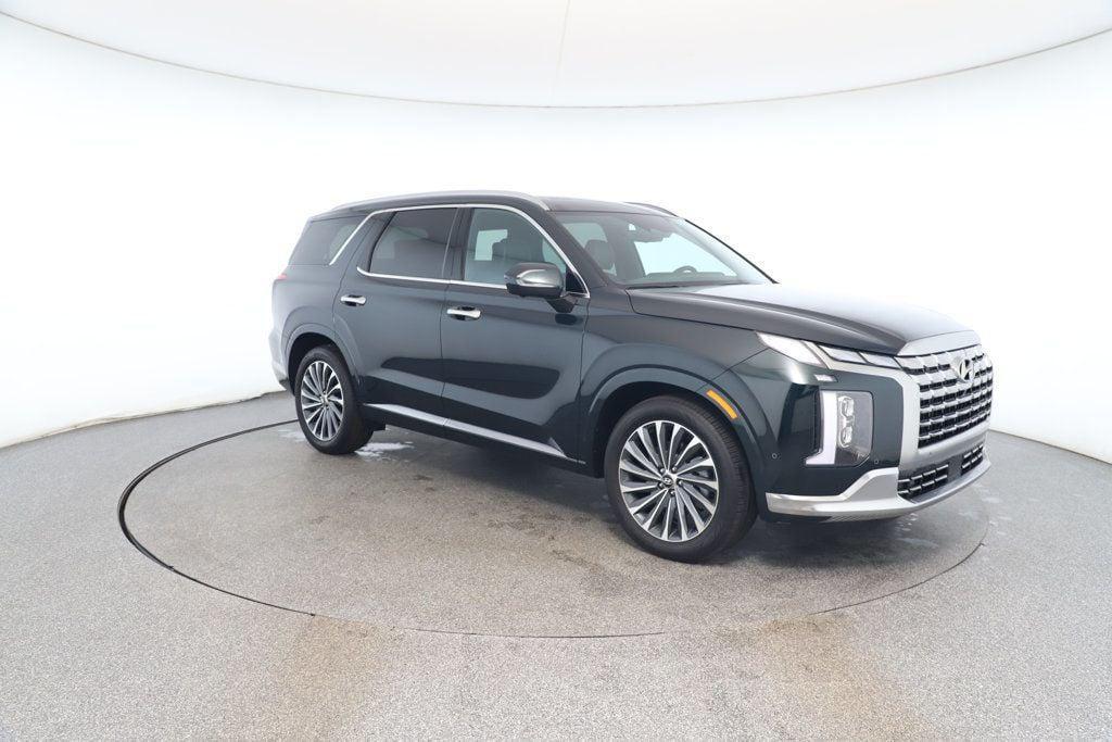 used 2025 Hyundai Palisade car, priced at $44,995