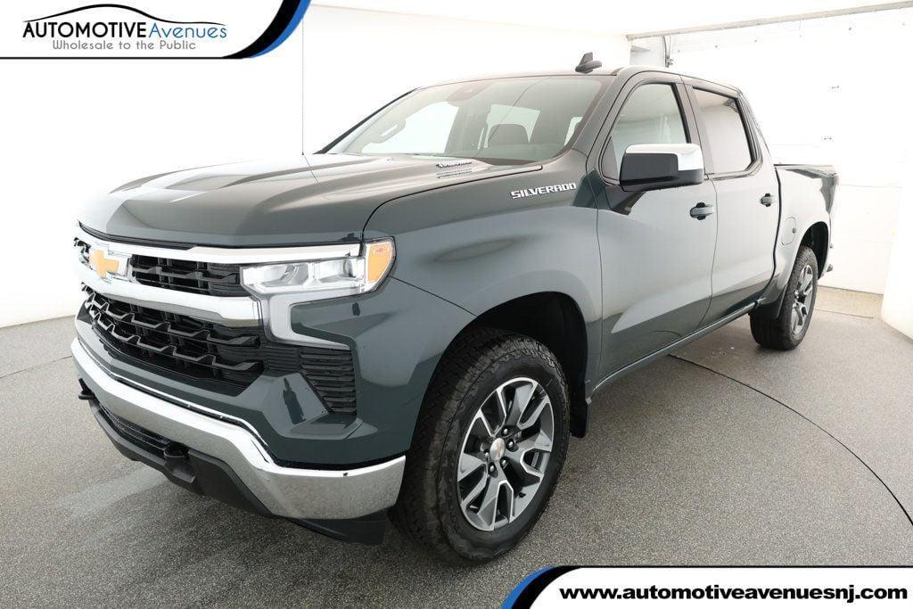 used 2025 Chevrolet Silverado 1500 car, priced at $44,995