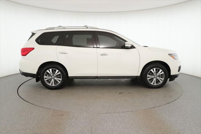 used 2020 Nissan Pathfinder car, priced at $15,495