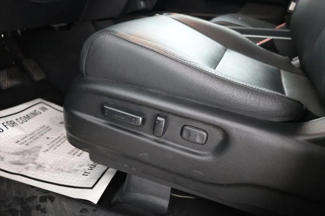 used 2022 Honda Pilot car, priced at $29,995