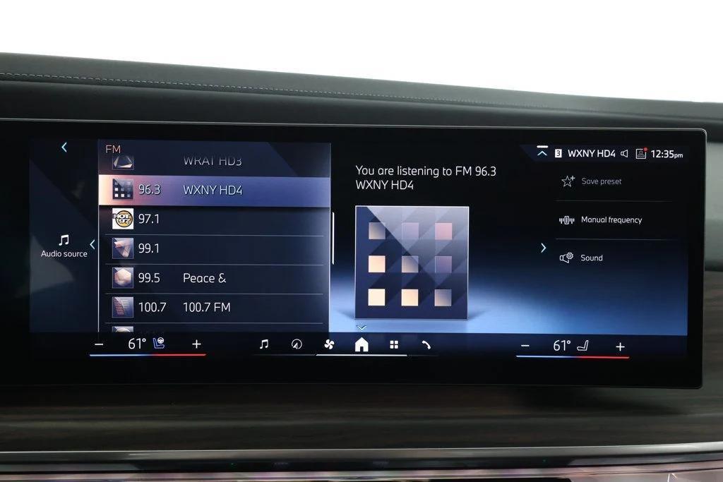 used 2024 BMW i7 car, priced at $72,295