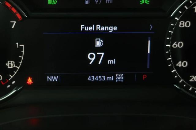 used 2022 Cadillac XT5 car, priced at $25,495