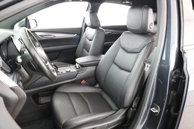 used 2022 Cadillac XT5 car, priced at $25,495
