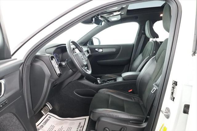 used 2022 Volvo XC40 car, priced at $29,495