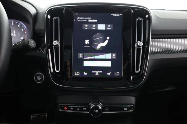 used 2022 Volvo XC40 car, priced at $29,495