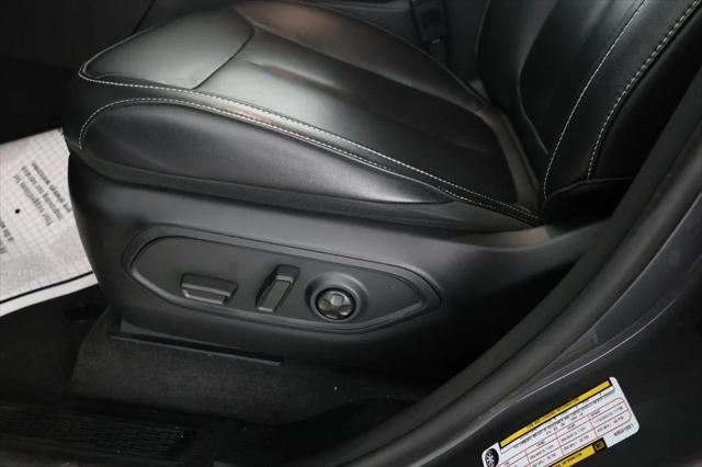 used 2022 Jeep Grand Cherokee car, priced at $31,795