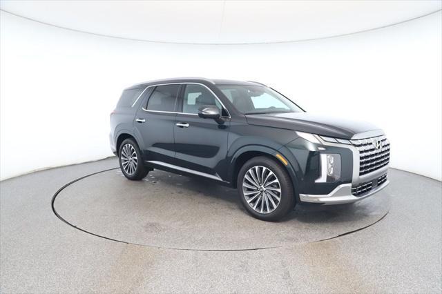 used 2025 Hyundai Palisade car, priced at $47,995