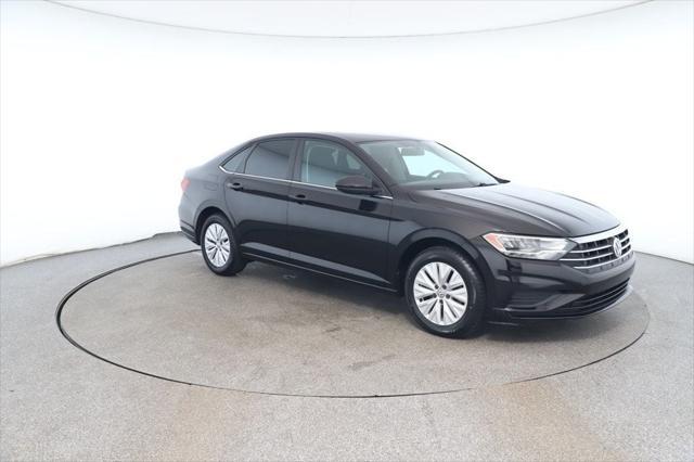used 2019 Volkswagen Jetta car, priced at $10,495