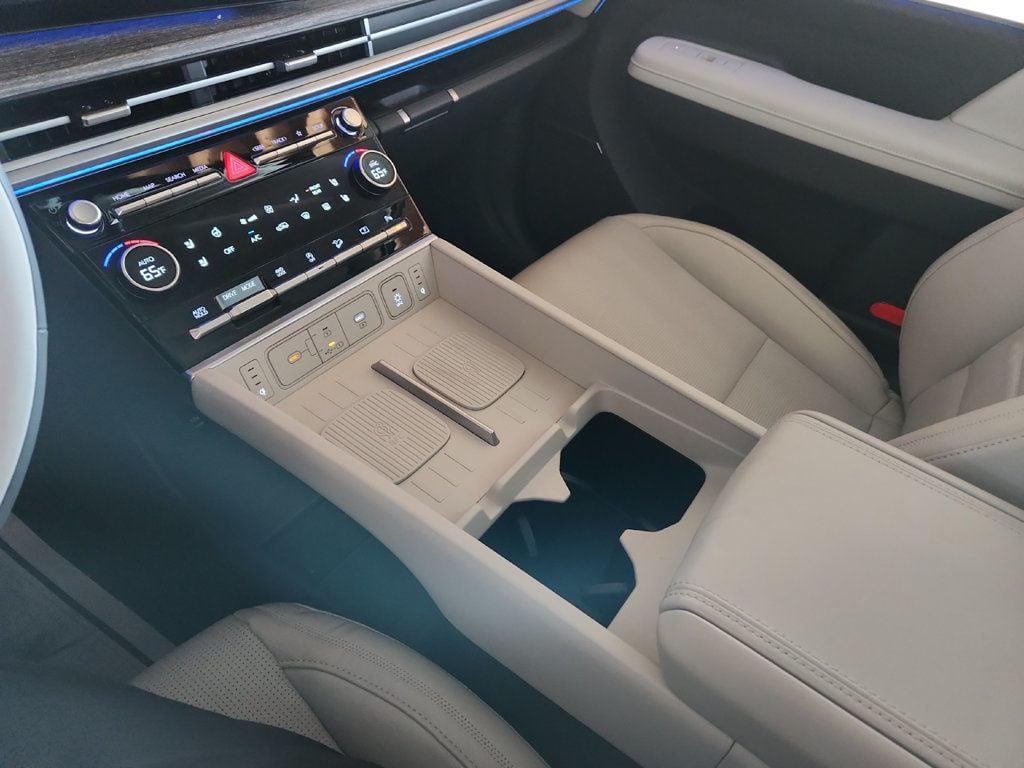 used 2025 Hyundai Santa Fe car, priced at $41,995