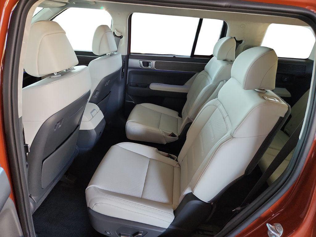 used 2025 Hyundai Santa Fe car, priced at $41,995