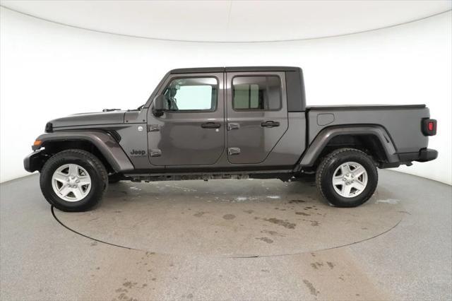 used 2020 Jeep Gladiator car, priced at $25,595