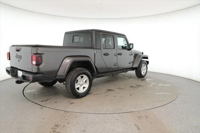 used 2020 Jeep Gladiator car, priced at $25,595