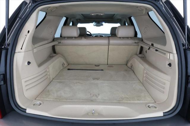 used 2007 Cadillac SRX car, priced at $5,795