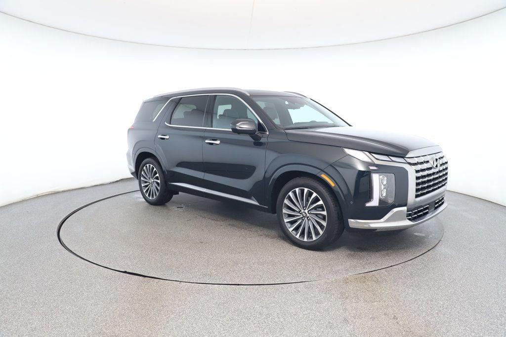 used 2025 Hyundai Palisade car, priced at $44,995