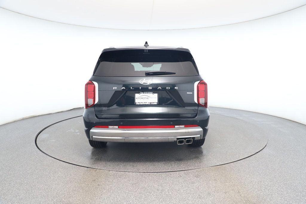used 2025 Hyundai Palisade car, priced at $44,995