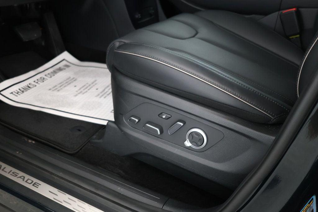 used 2025 Hyundai Palisade car, priced at $44,995
